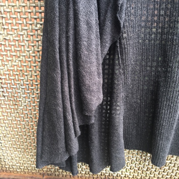 Line Knitwear draped sweater vest - Picture 5 of 8